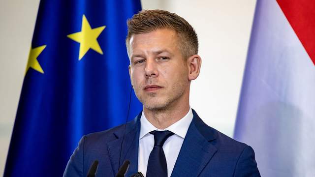 Без жодних пояснень Угорщина заблокувала наступний етап вступу України до ЄС, – ЗМІ