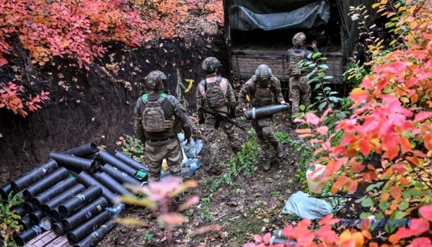 На фронті - 269 боїв за добу, найбільше ворог тисне на трьох напрямках
