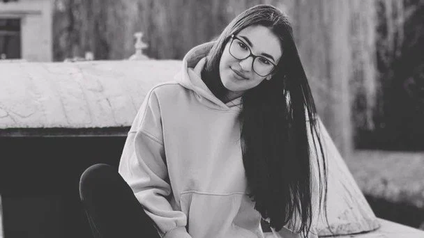 «Їй би ще цвісти та кохати»: внаслідок ракетного удару по Києву загинула 21-річна дівчина з Рівненщини